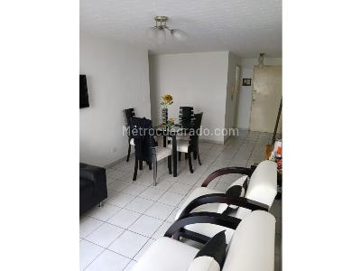 Apartamento en venta en Pinares, Pereira · foto 3 de 15