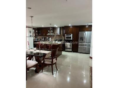 Casa de 5 alcobas en venta en Maraya, Pereira, 360 m² · foto 3 de 18