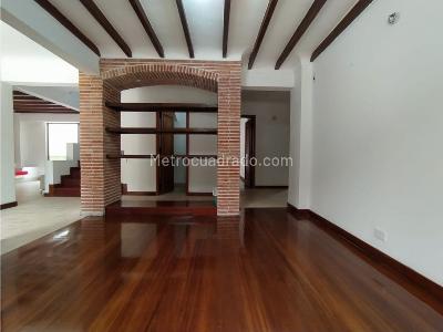 Casa de 4 alcobas en venta en Loma De San Jose, Sabaneta, 350 m² · foto 13 de 20