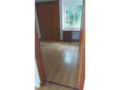 Apartamento de 3 alcobas en venta en Batallon, Manizales, 117 m² · foto 9 de 20