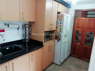 Apartamento de 3 alcobas en venta en Batallon, Manizales, 150 m² · foto 18 de 20