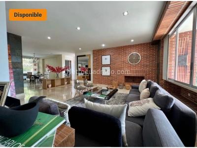 Casa de 5 alcobas en venta en Las Palmas, Medellín, 680 m² · foto 3 de 20