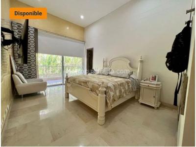 Casa de 5 alcobas en venta en Las Palmas, Medellín, 680 m² · foto 18 de 20