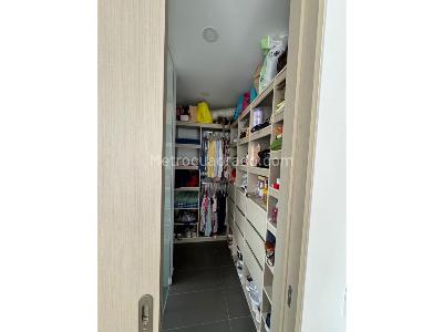 Apartamento en venta en El Poblado, Medellín · foto 13 de 13
