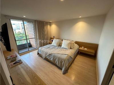 Apartamento de 2 alcobas en venta en El Poblado, Medellín, 81 m² · foto 10 de 20