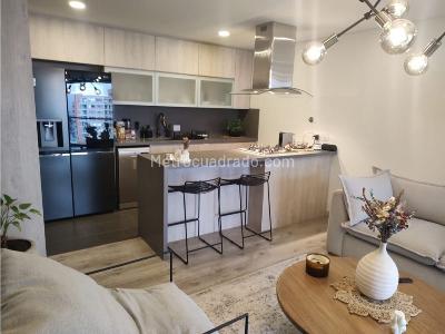 Apartamento de 2 alcobas en venta en El Poblado, Medellín, 81 m² · foto 18 de 20