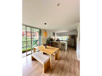 Apartamento en venta en San Lucas Poblado, Medellín · foto 9 de 17