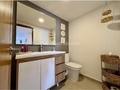 Apartamento de 4 alcobas en venta en El Poblado, Medellín, 398 m² · foto 16 de 19