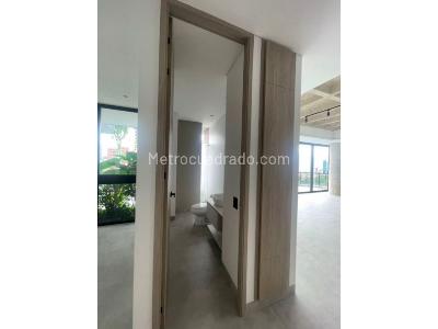 Apartamento de 3 alcobas en venta en El Campestre Poblado, Medellín, 218 m² · foto 10 de 16