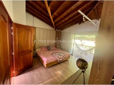 Casa de 3 alcobas en venta en El Poblado, Medellín, 315 m² · foto 11 de 20