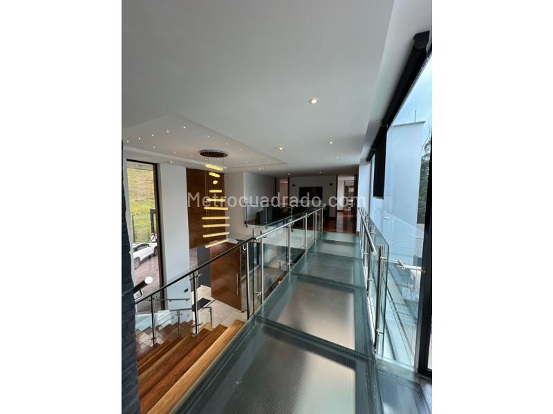 Exclusive 5BR Luxury House in La Calera - 8