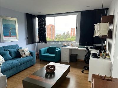 Apartamento de 3 alcobas en venta en San Lucas Envigado, Envigado, 267 m² · foto 9 de 20