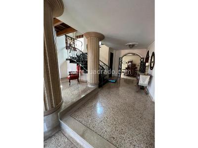 Apartamento en venta en Laureles, Medellín · foto 2 de 13