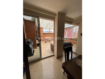 Apartamento en venta en Laureles, Medellín · foto 5 de 13