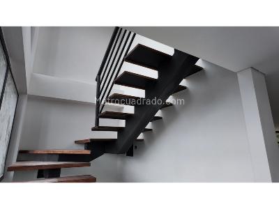 Casa de 3 alcobas en venta en Llanogrande, Rionegro, 226 m² · foto 5 de 13