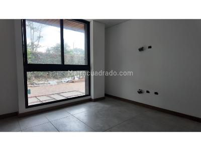 Casa de 3 alcobas en venta en Llanogrande, Rionegro, 226 m² · foto 11 de 13