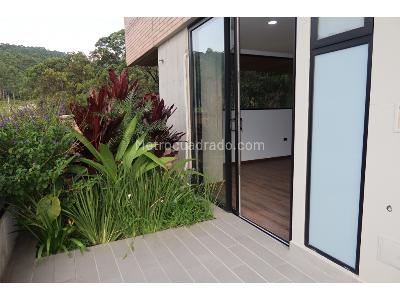 Apartamento de 2 alcobas en venta en El Poblado, Medellín, 100 m² · foto 7 de 20