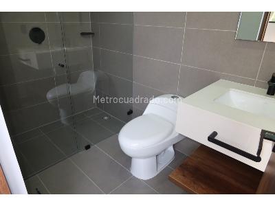 Apartamento de 2 alcobas en venta en El Poblado, Medellín, 100 m² · foto 20 de 20