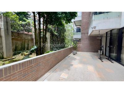 Apartamento de 3 alcobas en venta en Los Balsos Poblado, Medellín, 161 m² · foto 14 de 14