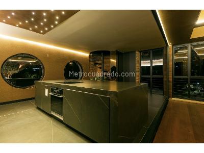 Apartamento de 2 alcobas en venta en El Poblado, Medellín, 400 m² · foto 6 de 20