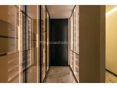 Apartamento de 2 alcobas en venta en El Poblado, Medellín, 400 m² · foto 7 de 20