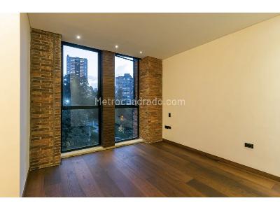 Apartamento de 2 alcobas en venta en El Poblado, Medellín, 400 m² · foto 18 de 20