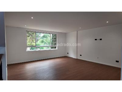 Casa de 3 alcobas en venta en Loma Del Escobero, Envigado, 400 m² · foto 6 de 20