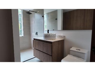 Casa de 3 alcobas en venta en Loma Del Escobero, Envigado, 400 m² · foto 12 de 20