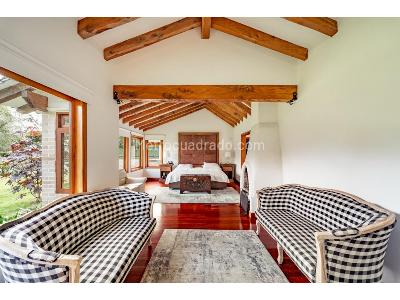Casa de 4 alcobas en venta en Alto Las Palmas, Envigado, 467 m² · foto 13 de 17