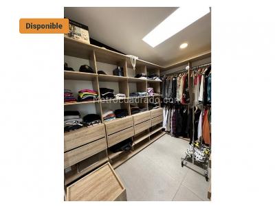 Casa de 5 alcobas en venta en Alto Las Palmas, Envigado, 730 m² · foto 18 de 20