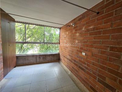 Apartamento en venta en Loma Del Esmeraldal, Envigado · foto 8 de 10