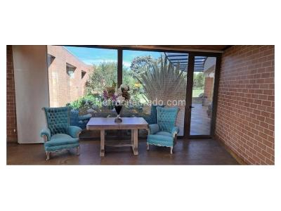 Casa de 5 alcobas en venta en Alto Las Palmas, Envigado, 502 m² · foto 5 de 20
