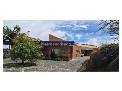 Casa de 5 alcobas en venta en Alto Las Palmas, Envigado, 502 m² · foto 14 de 20