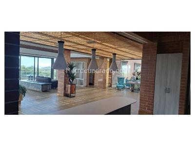 Casa de 5 alcobas en venta en Alto Las Palmas, Envigado, 502 m² · foto 17 de 20