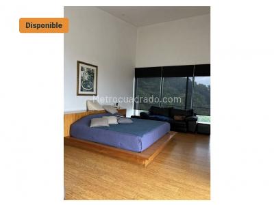 Casa de 4 alcobas en venta en Alto Las Palmas, Envigado, 570 m² · foto 3 de 20