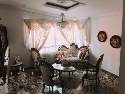 Casa en venta en Pinares, Pereira · foto 2 de 18