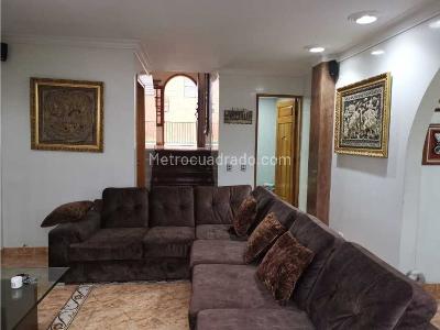 Casa en venta en Pinares, Pereira · foto 2 de 18