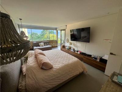 Apartamento de 3 alcobas en venta en Los Balsos, Medellín, 207 m² · foto 9 de 15