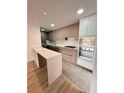 Apartamento de 3 alcobas en venta en San Lucas Envigado, Envigado, 128 m² · foto 4 de 20