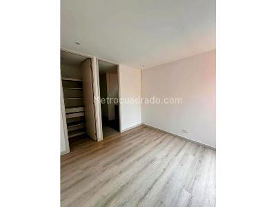 Apartamento de 3 alcobas en venta en San Lucas Envigado, Envigado, 128 m² · foto 14 de 20