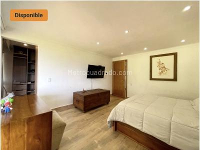 Apartamento de 5 alcobas en venta en Loma Los Gonzales Poblado, Medellín, 477 m² · foto 4 de 20