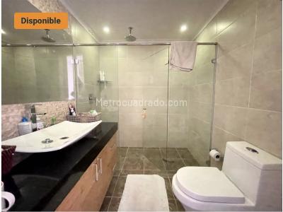 Apartamento de 5 alcobas en venta en Loma Los Gonzales Poblado, Medellín, 477 m² · foto 5 de 20