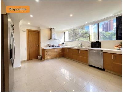Apartamento de 5 alcobas en venta en Loma Los Gonzales Poblado, Medellín, 477 m² · foto 11 de 20