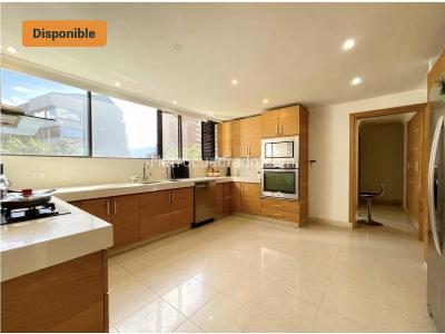 Apartamento de 5 alcobas en venta en Loma Los Gonzales Poblado, Medellín, 477 m² · foto 14 de 20