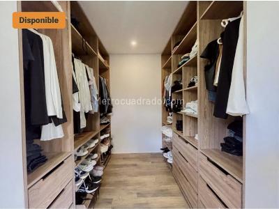 Apartamento de 5 alcobas en venta en Loma Los Gonzales Poblado, Medellín, 477 m² · foto 20 de 20