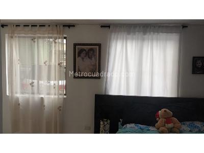 Apartamento en venta en Pinares, Pereira · foto 6 de 14