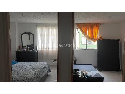 Apartamento en venta en Pinares, Pereira · foto 9 de 14