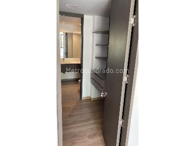 Apartamento de 3 alcobas en venta en Altos Del Poblado, Medellín, 112 m² · foto 7 de 11