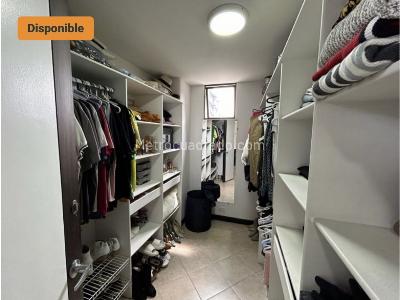 Apartamento en venta en El Poblado, Medellín · foto 11 de 20