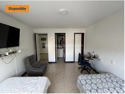 Apartamento en venta en El Poblado, Medellín · foto 14 de 20